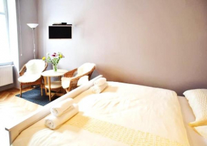 Grey cozy apartment Prague